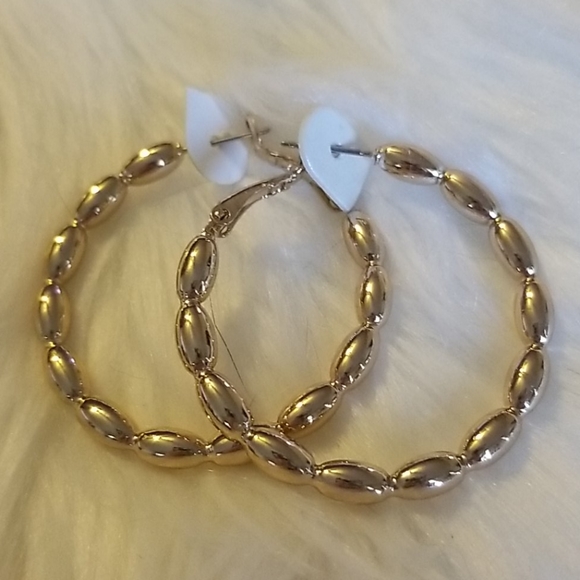 ๐HOLD๐38mm 14k White Gold Overlay Hoop Earrings - Picture 4 of 9